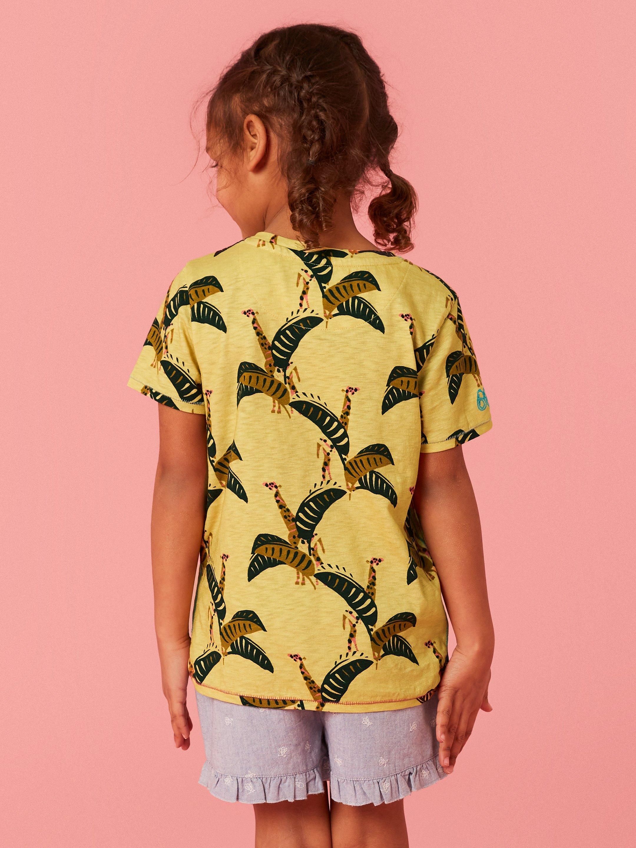 Casey Printed SS T Shirt in YELLOW MLT - MODEL BACK