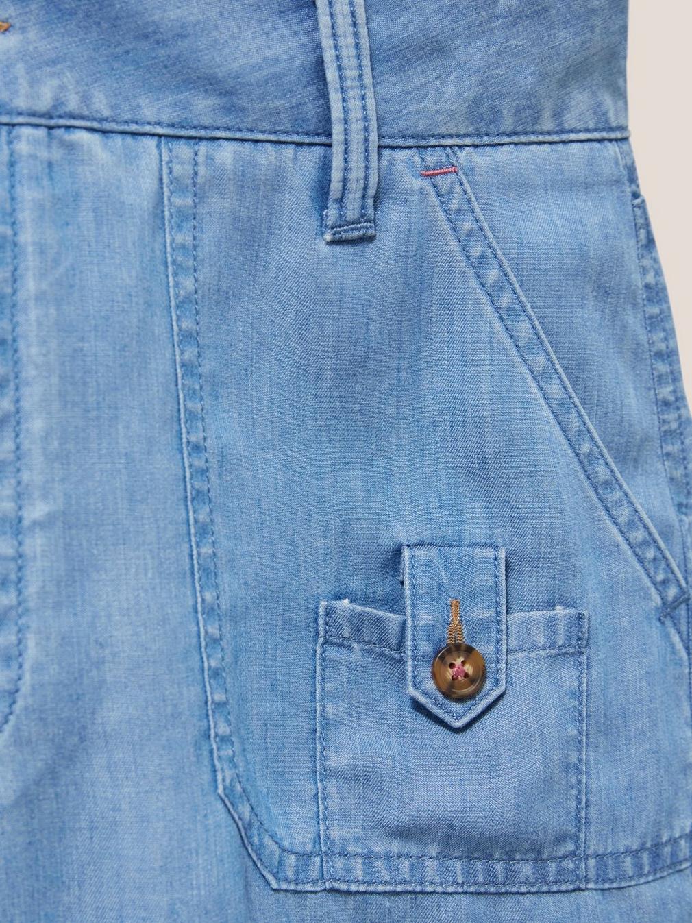 Mollie Regular Combat Shorts in MID DENIM - FLAT DETAIL