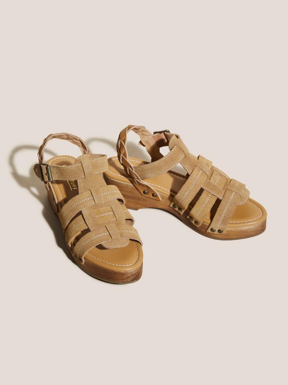 Gladiator Leather Clog Sandal in MID TAN - FLAT FRONT