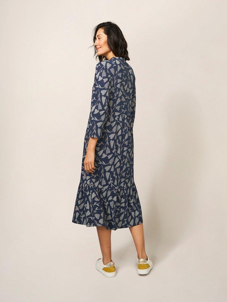 Naya Jersey Midi Dress in NAVY MULTI - MODEL BACK