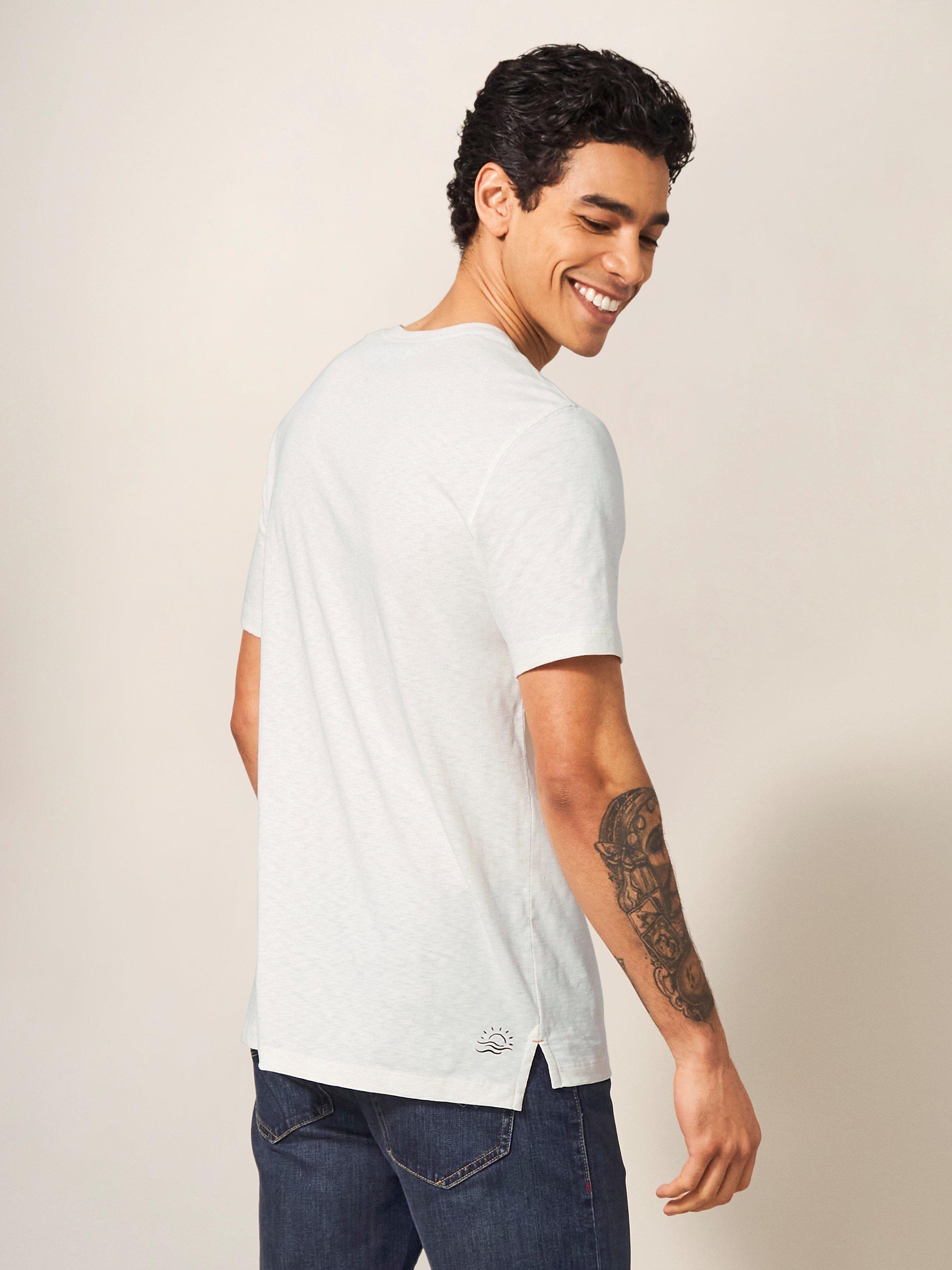 Fish Surfboard Graphic Tee in NAT WHITE - MODEL BACK