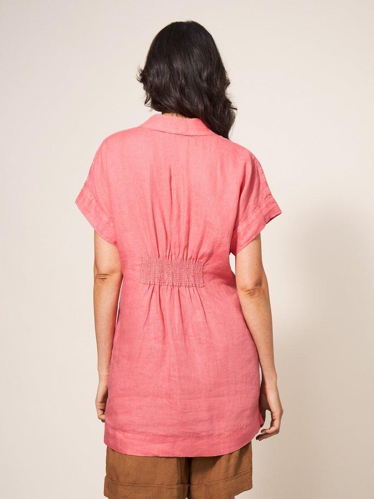 Marianne Linen Tunic Top in MID RED - MODEL BACK