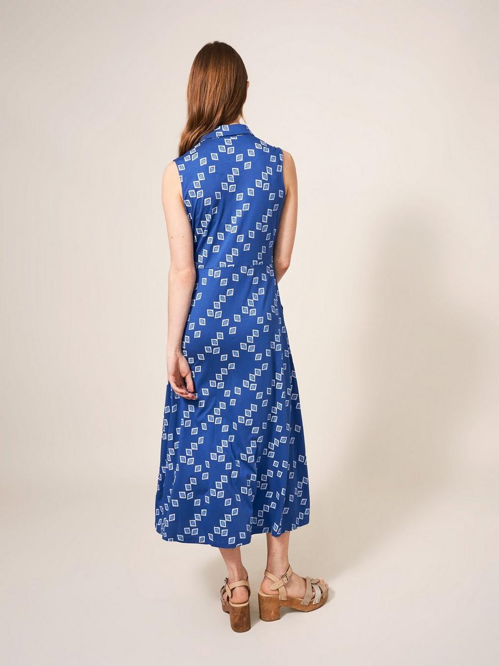 Rua Sleeveless Jersey Dress in NAVY PR - MODEL BACK