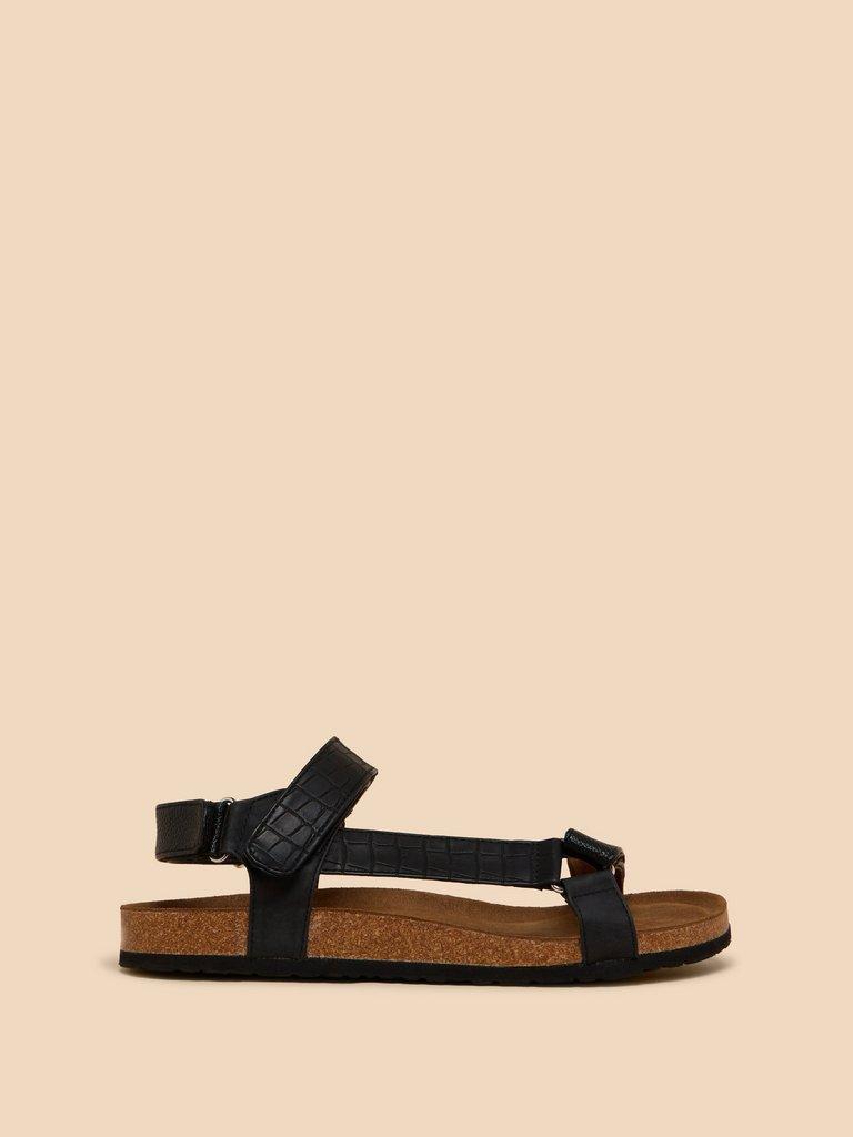 Trek Footbed Sandal in PURE BLK - LIFESTYLE