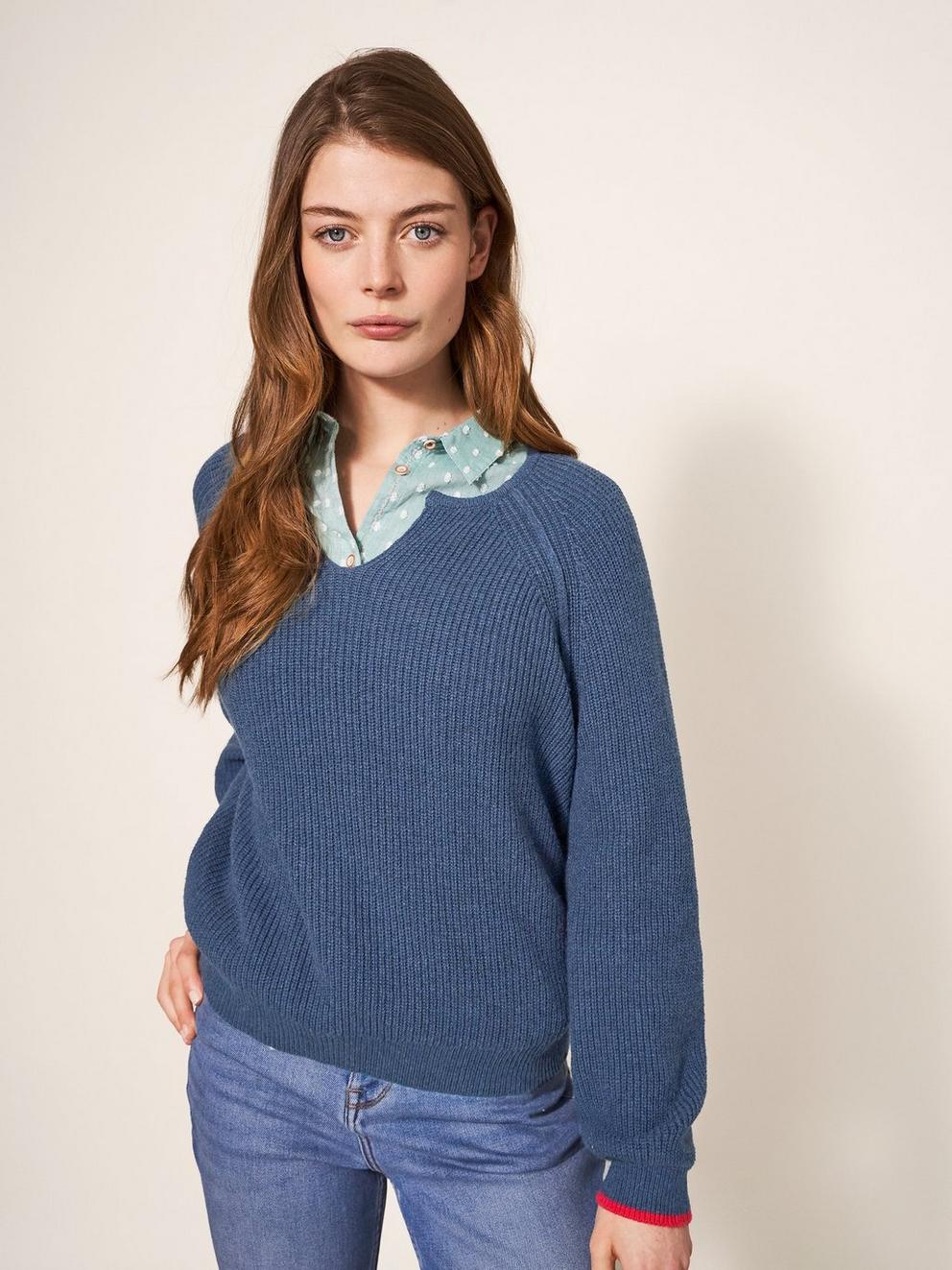 JENNIE RIB JUMPER in DARK NAVY - MODEL FRONT