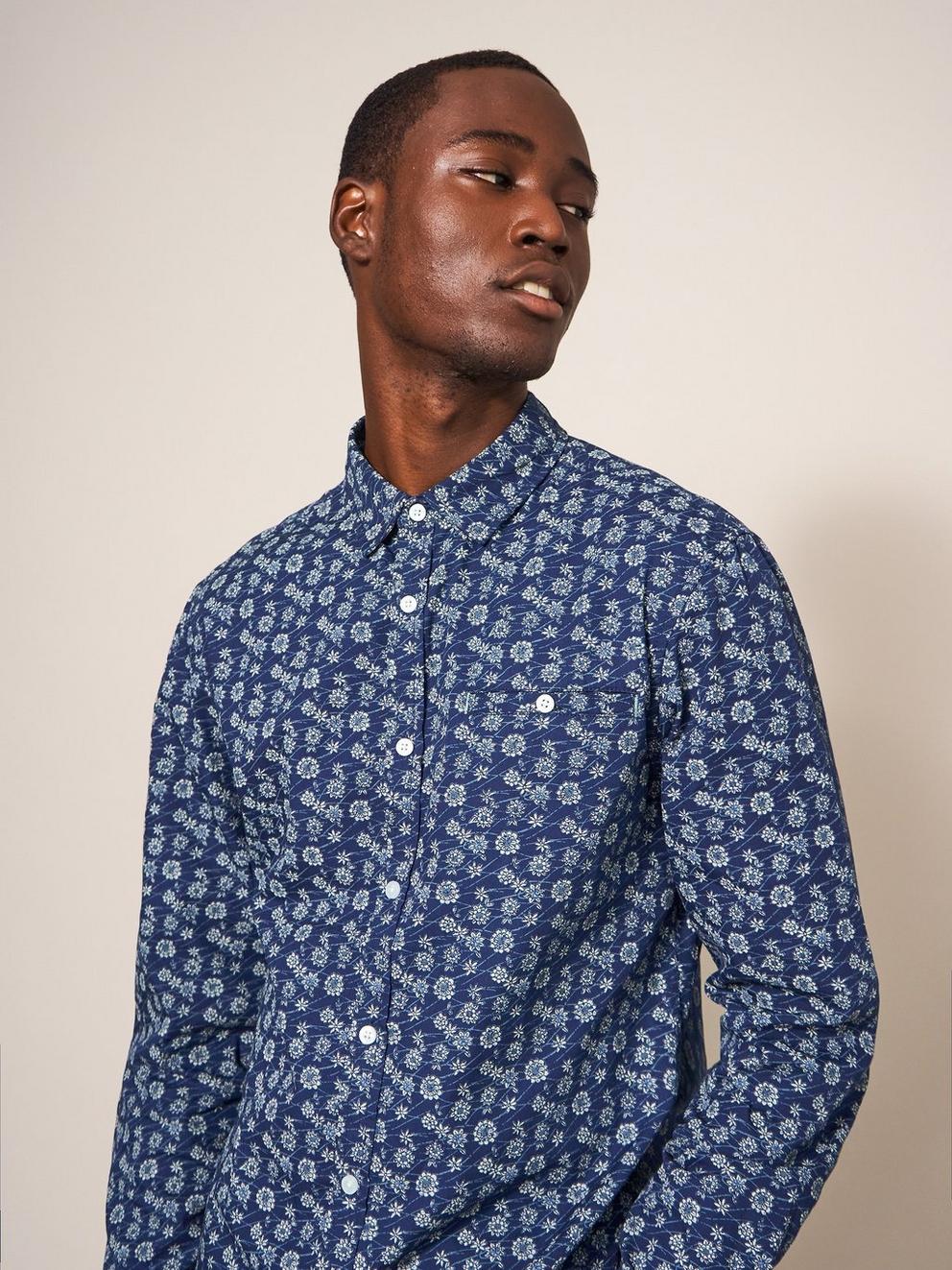 Scattered Flower Printed Shirt in DARK NAVY - MODEL DETAIL