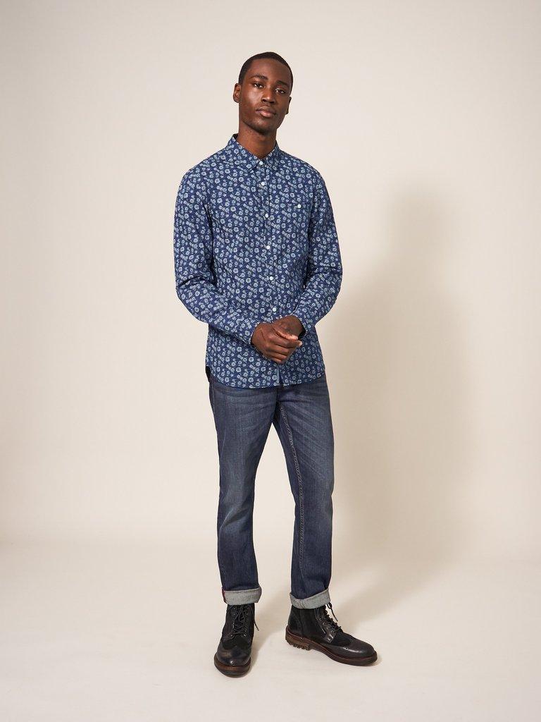 Scattered Flower Printed Shirt in DARK NAVY - MODEL FRONT