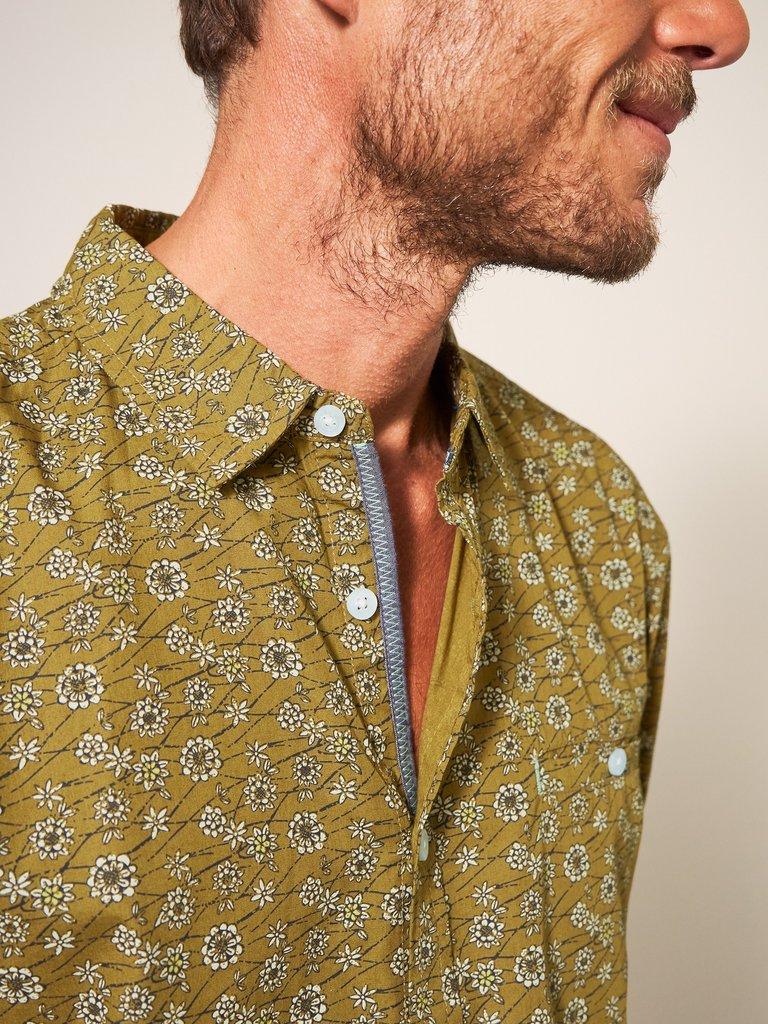 Scattered Flower Printed Shirt in MID GREEN - MODEL DETAIL