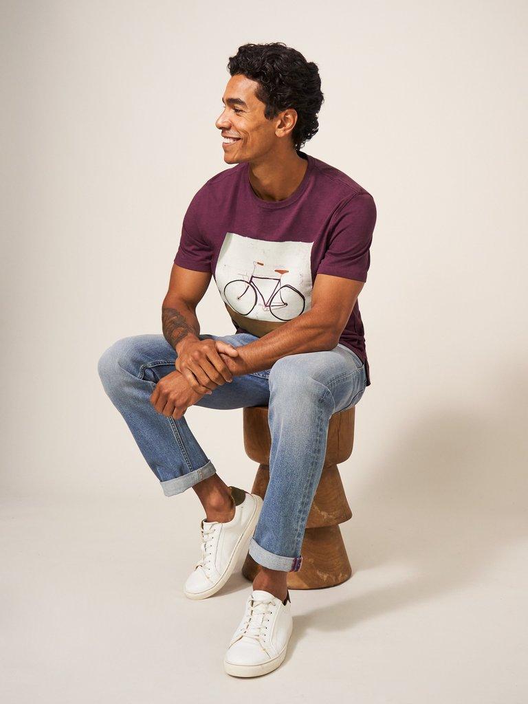 City Cruiser Graphic Tshirt in MID PLUM - LIFESTYLE