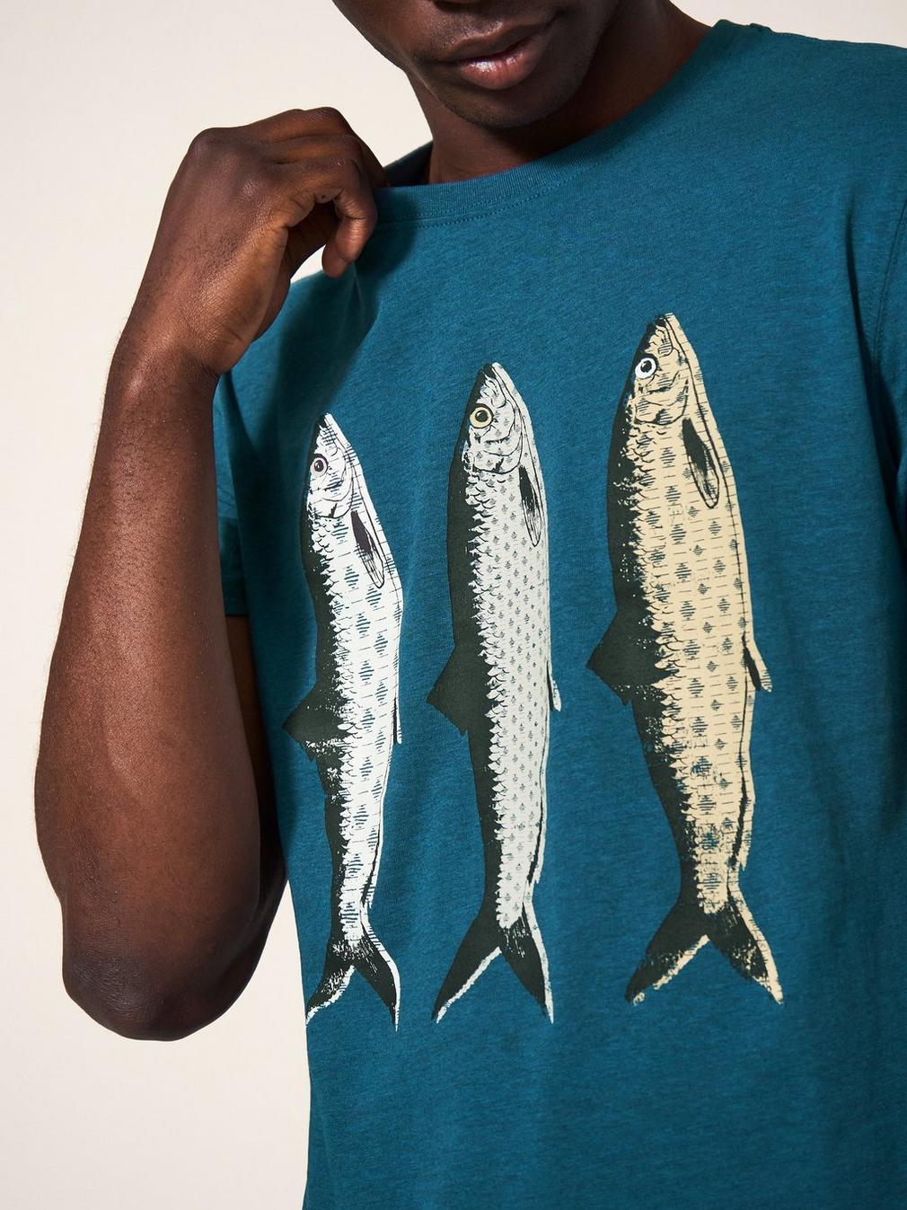 Pattern Fish Graphic Tshirt in MID TEAL - MODEL DETAIL
