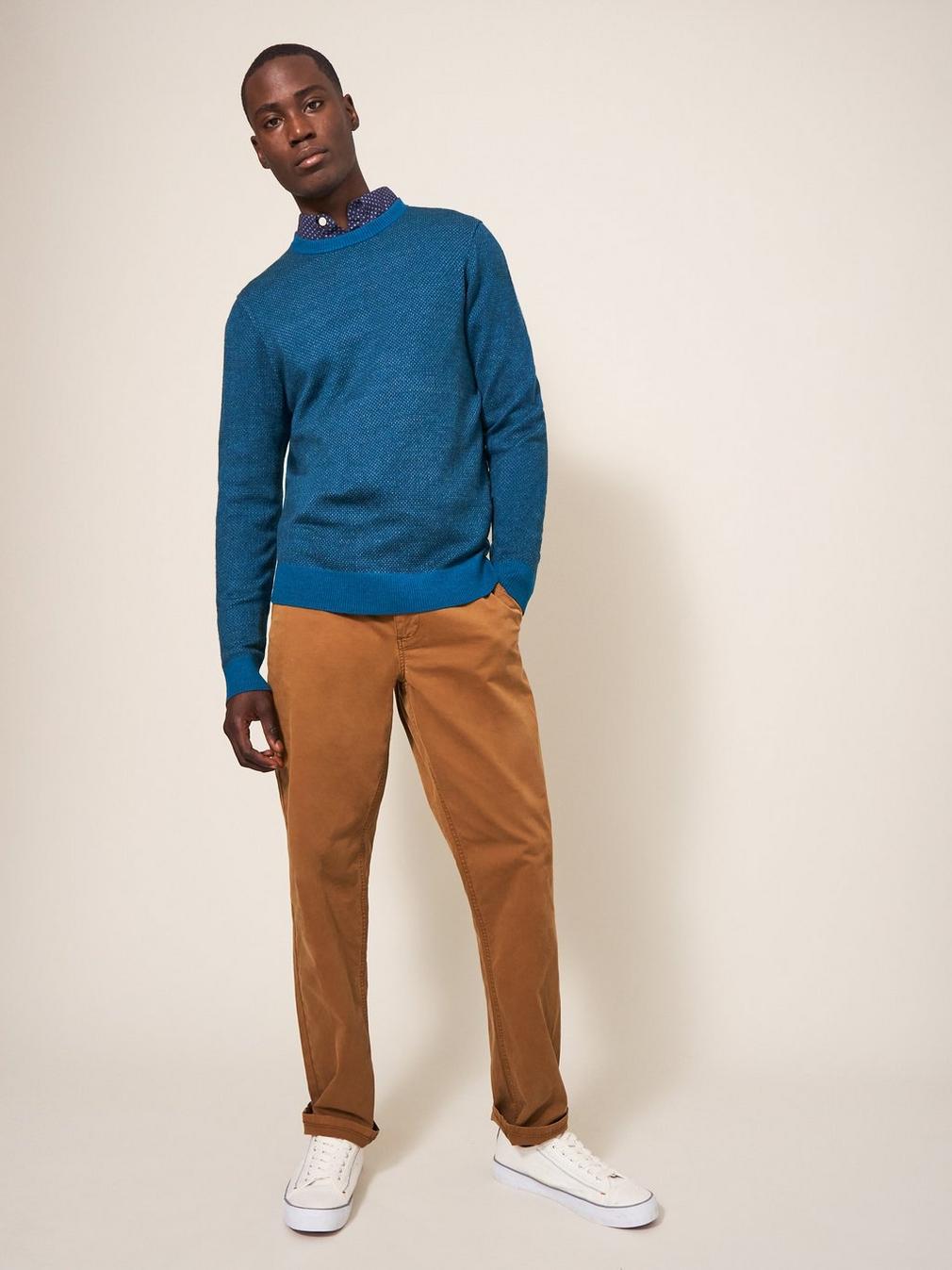 Newport Merino Wool Jumper in MID TEAL - MODEL DETAIL