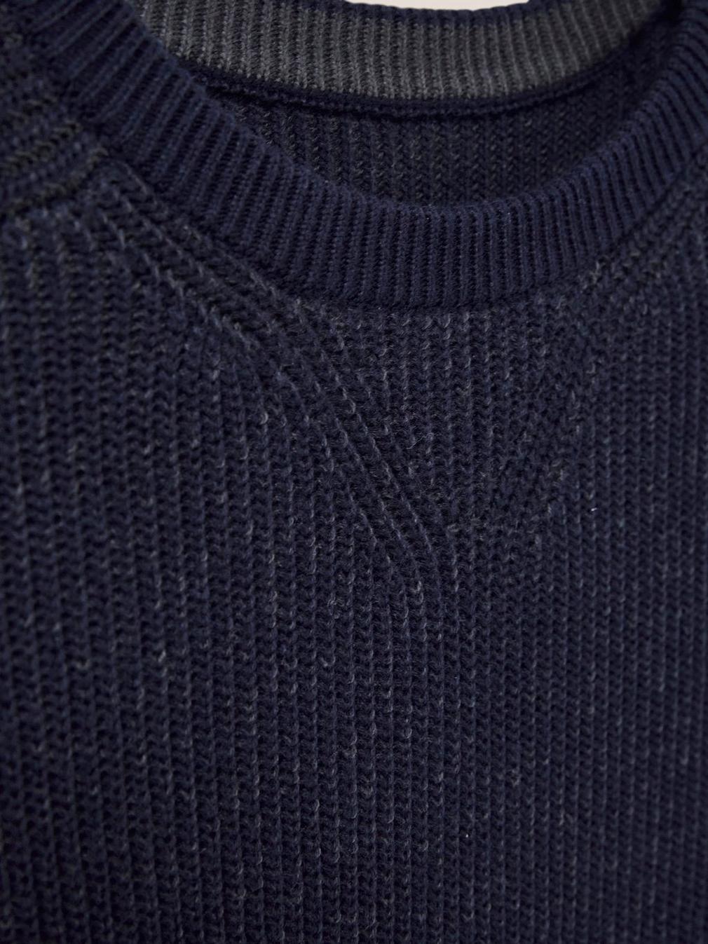 Pentire Crew in DARK NAVY - FLAT DETAIL