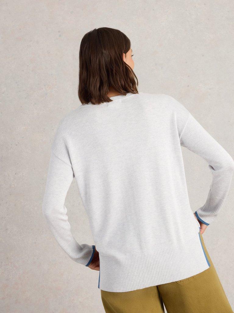 Olive Knitted Jumper in LGT GREY - MODEL BACK