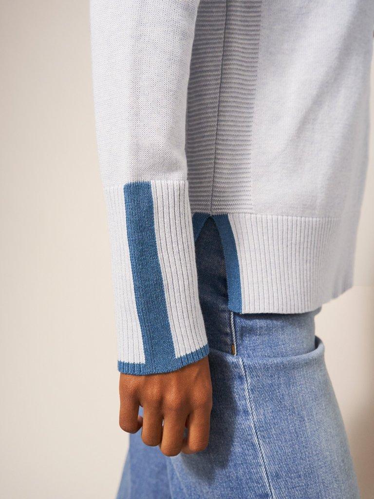 Olive Knitted Jumper in LGT GREY - MODEL FRONT