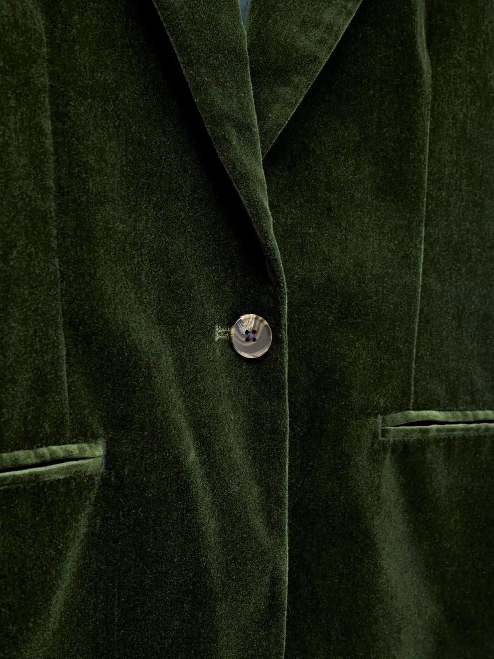 Evelyn Velvet Long Sleeve Blazer in DK GREEN - FLAT DETAIL