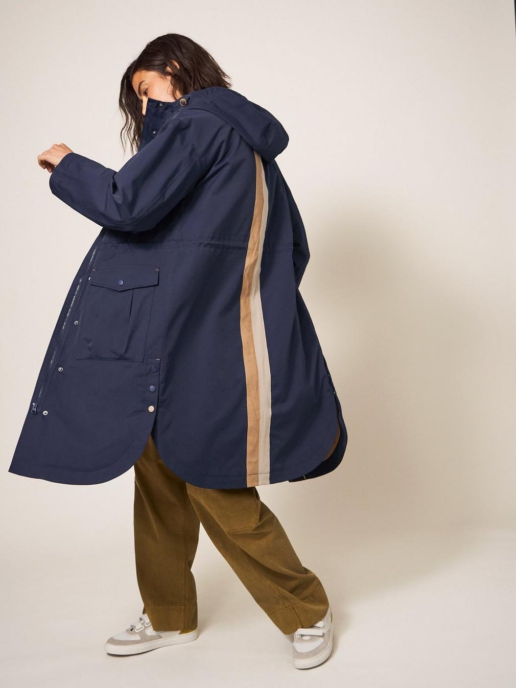 Millie Waterproof Coat in NAVY MULTI - MODEL BACK