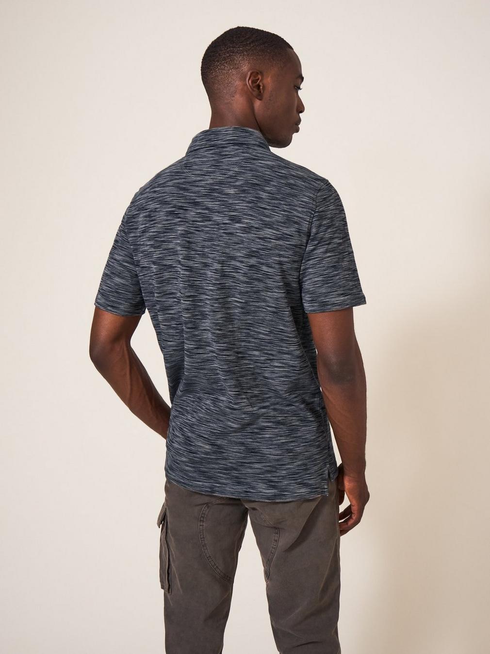 Spacedye Polo in MID GREY - MODEL BACK