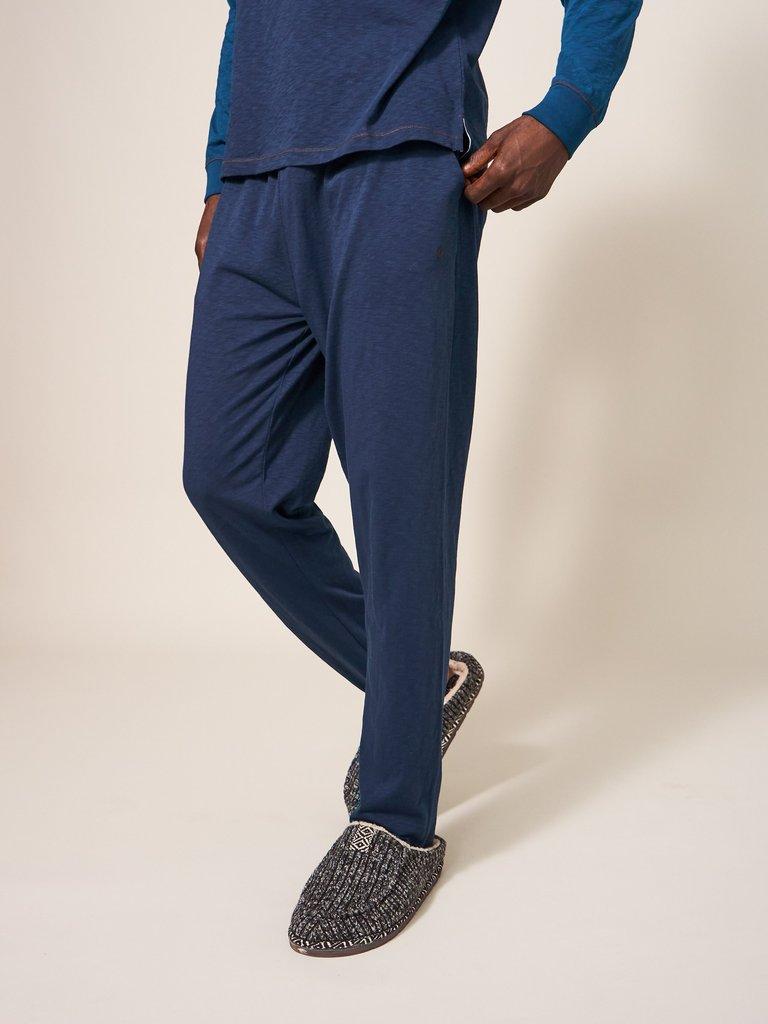 Robbie Jersey Trouser in FR NAVY - MODEL DETAIL