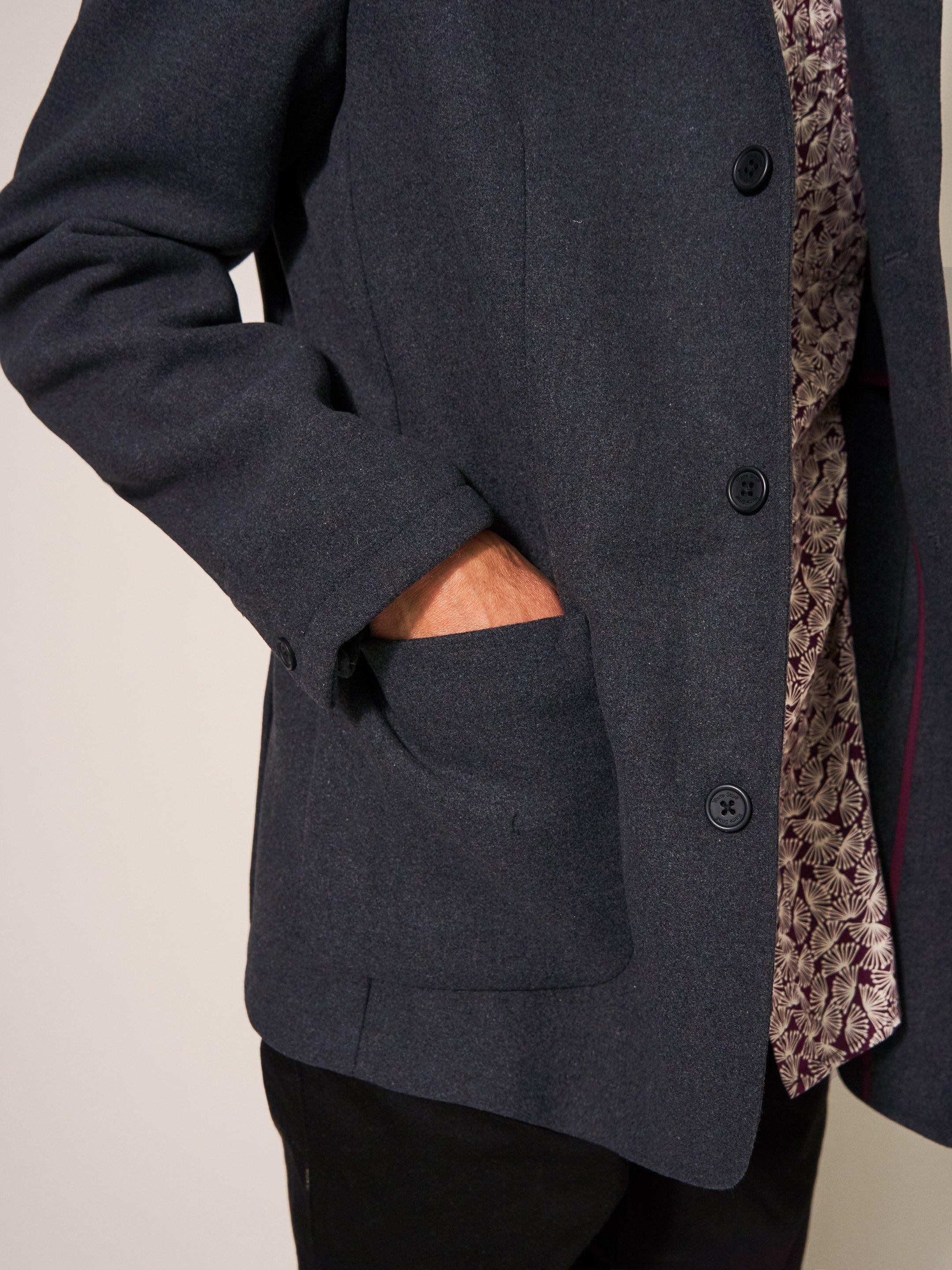 Finn Melton Jacket  in CHARC GREY - MODEL DETAIL