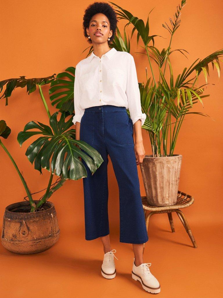 Denim cropped hot sale trousers