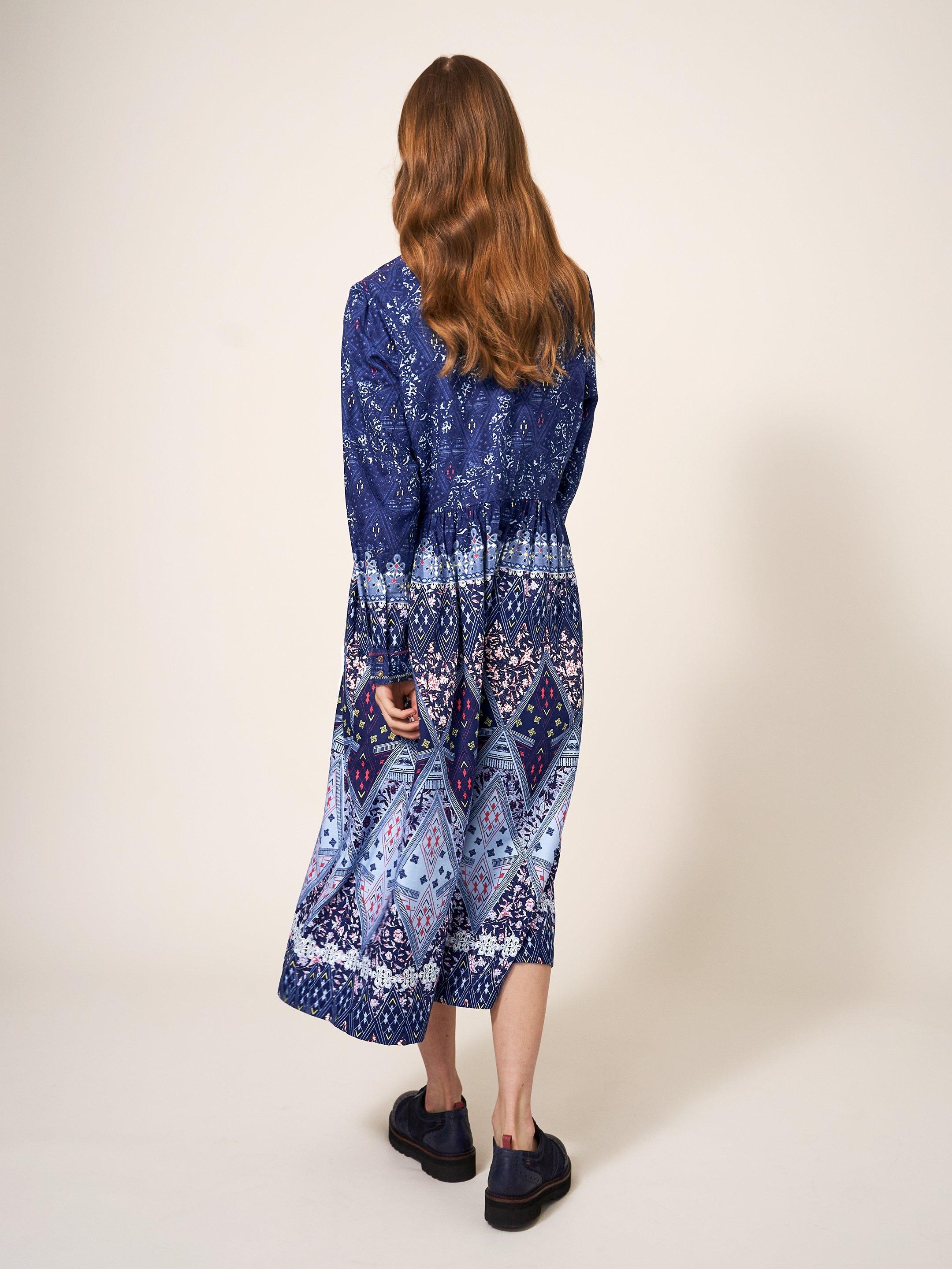 Elisa Printed Midi Dress in NAVY MULTI - MODEL BACK