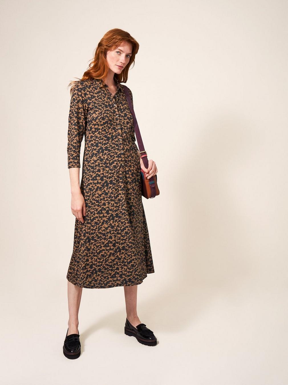 Rua Printed Midi Dress in BLK MLT - LIFESTYLE