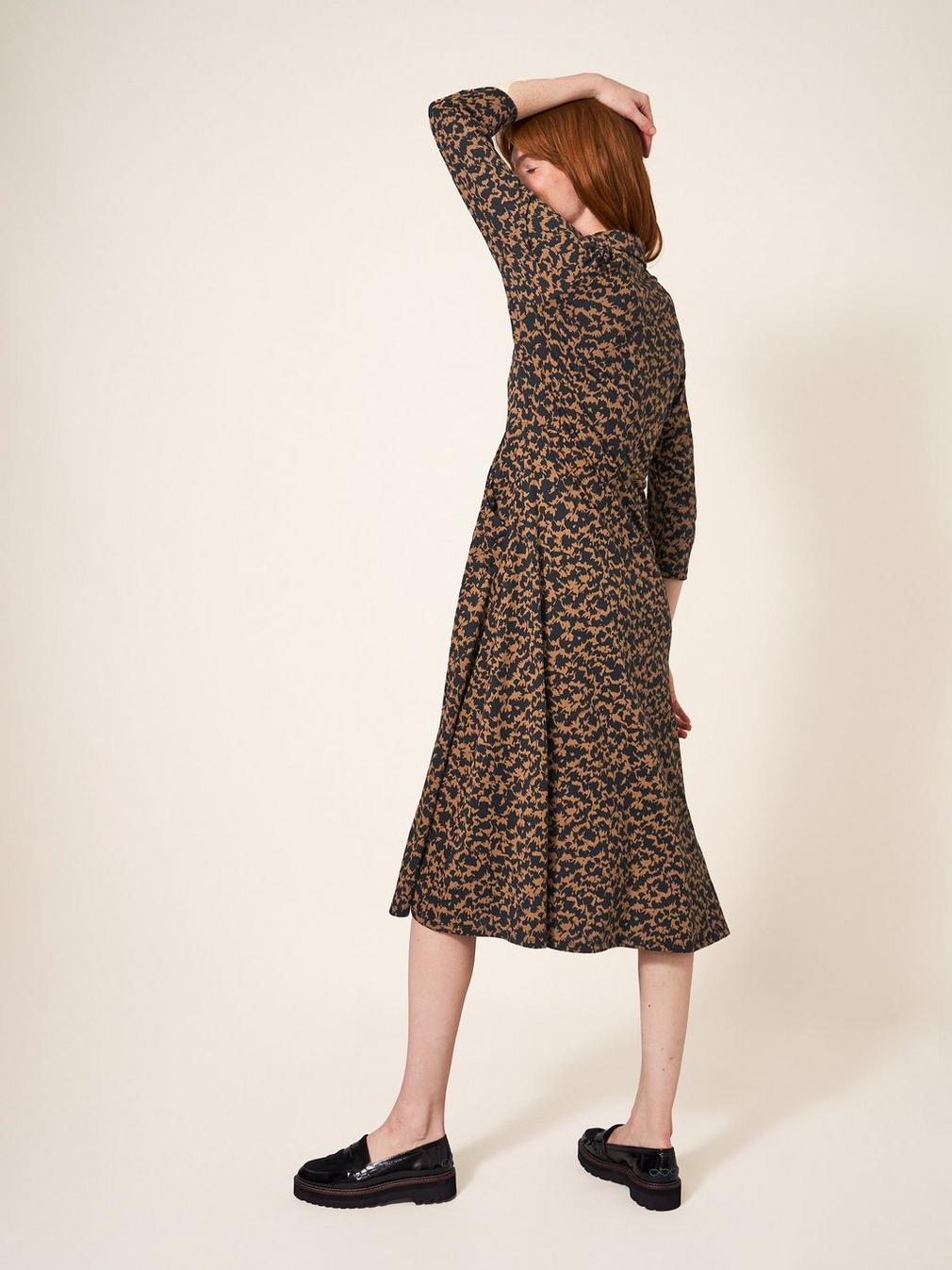 Rua Printed Midi Dress in BLK MLT - MODEL BACK