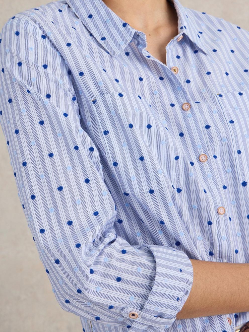 Sophie Organic Cotton Shirt in LGT BLUE - MODEL DETAIL