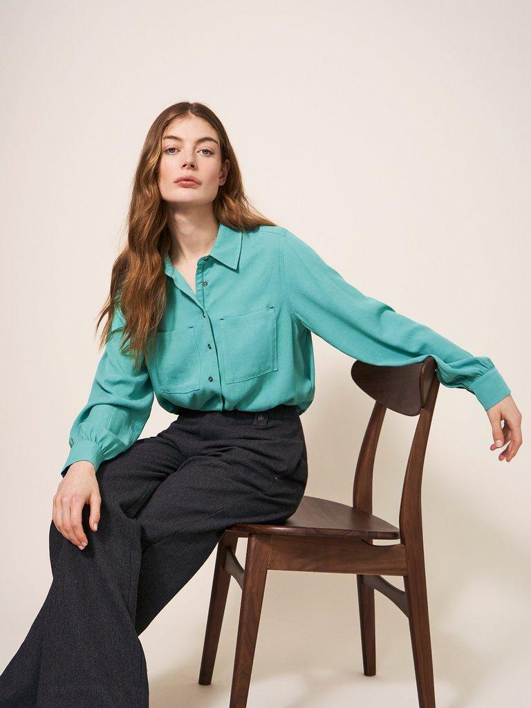 Ella Shirt in MID TEAL - MODEL DETAIL