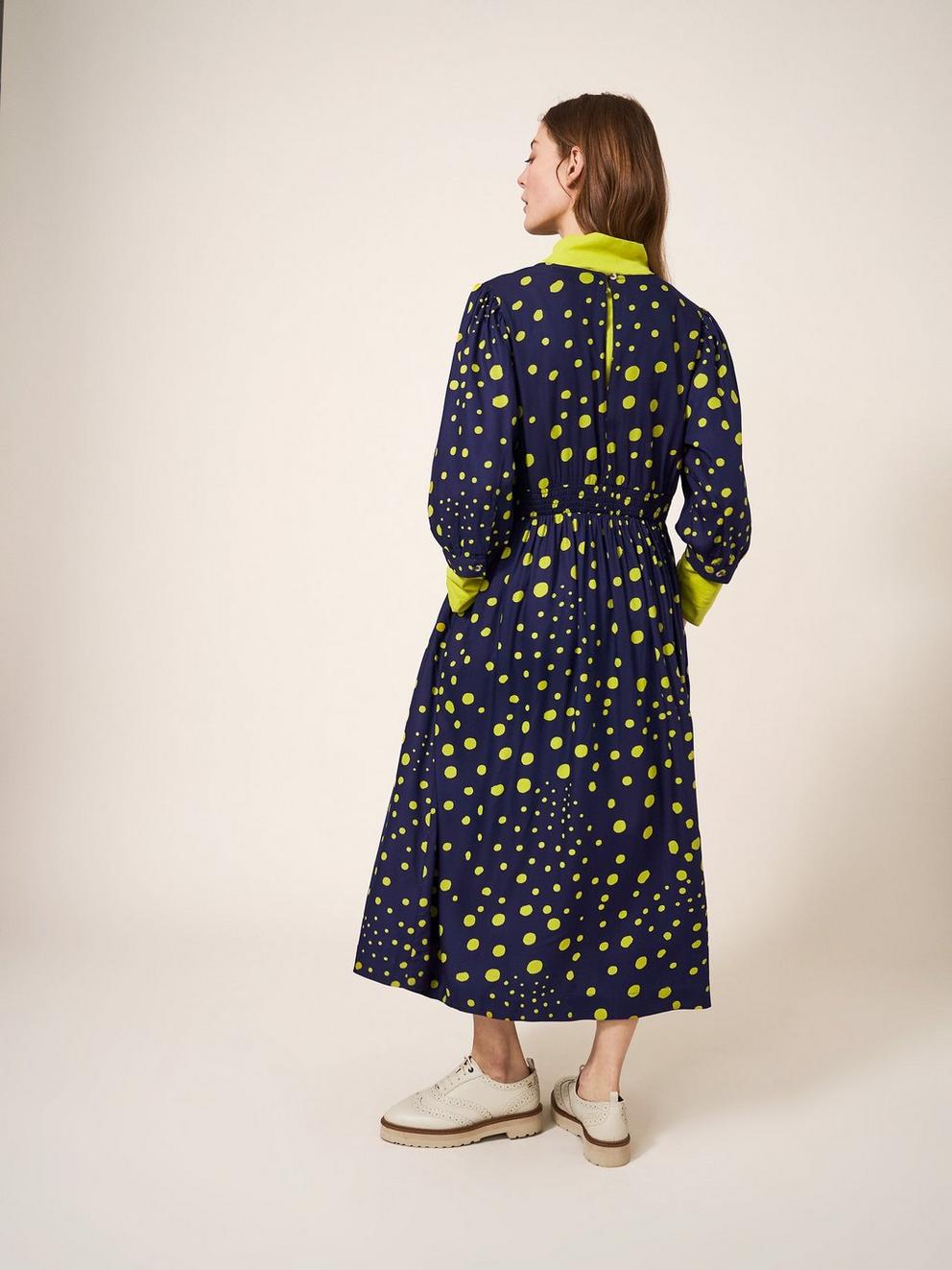 Lucy Eco Vero Midi Dress in NAVY MULTI - MODEL BACK