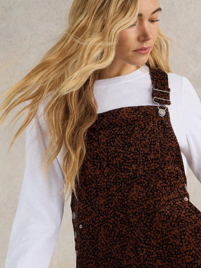 Emmie Organic Cord Pinafore in BLK PR - MODEL DETAIL