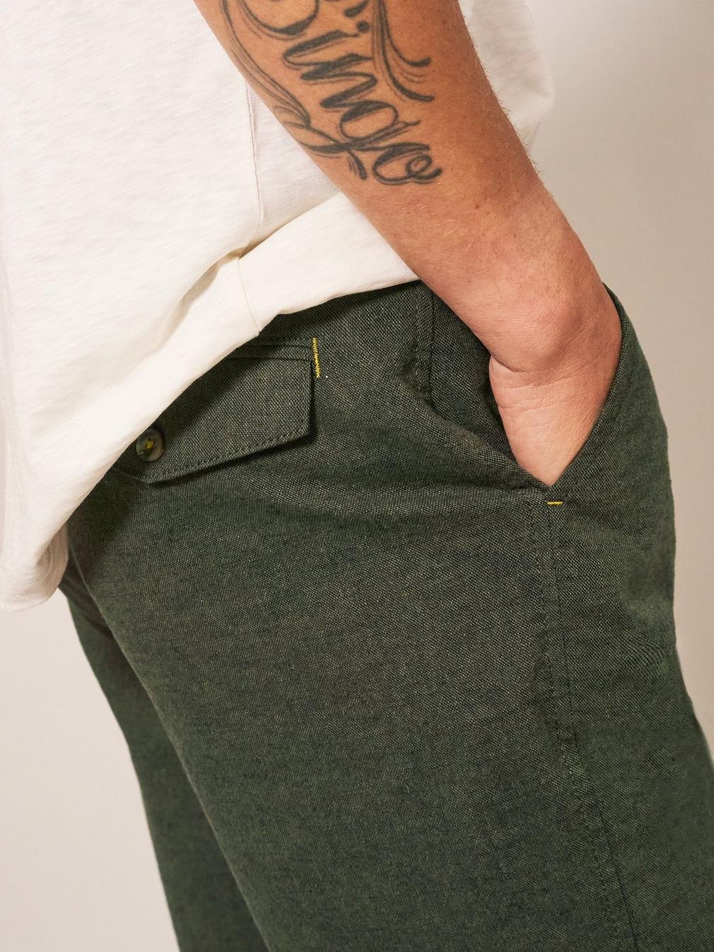 Linen Blend Short in KHAKI GRN - MODEL DETAIL