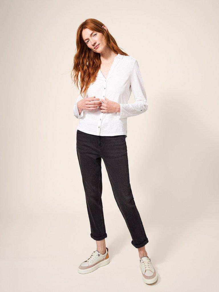 Annie Cotton Jersey Shirt in BRIL WHITE - MODEL FRONT