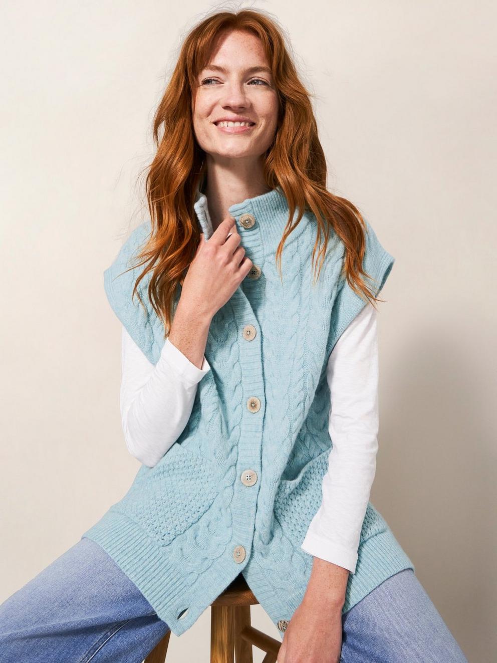 Chestnut Cable Knit Pocket Poncho in LGT BLUE - LIFESTYLE