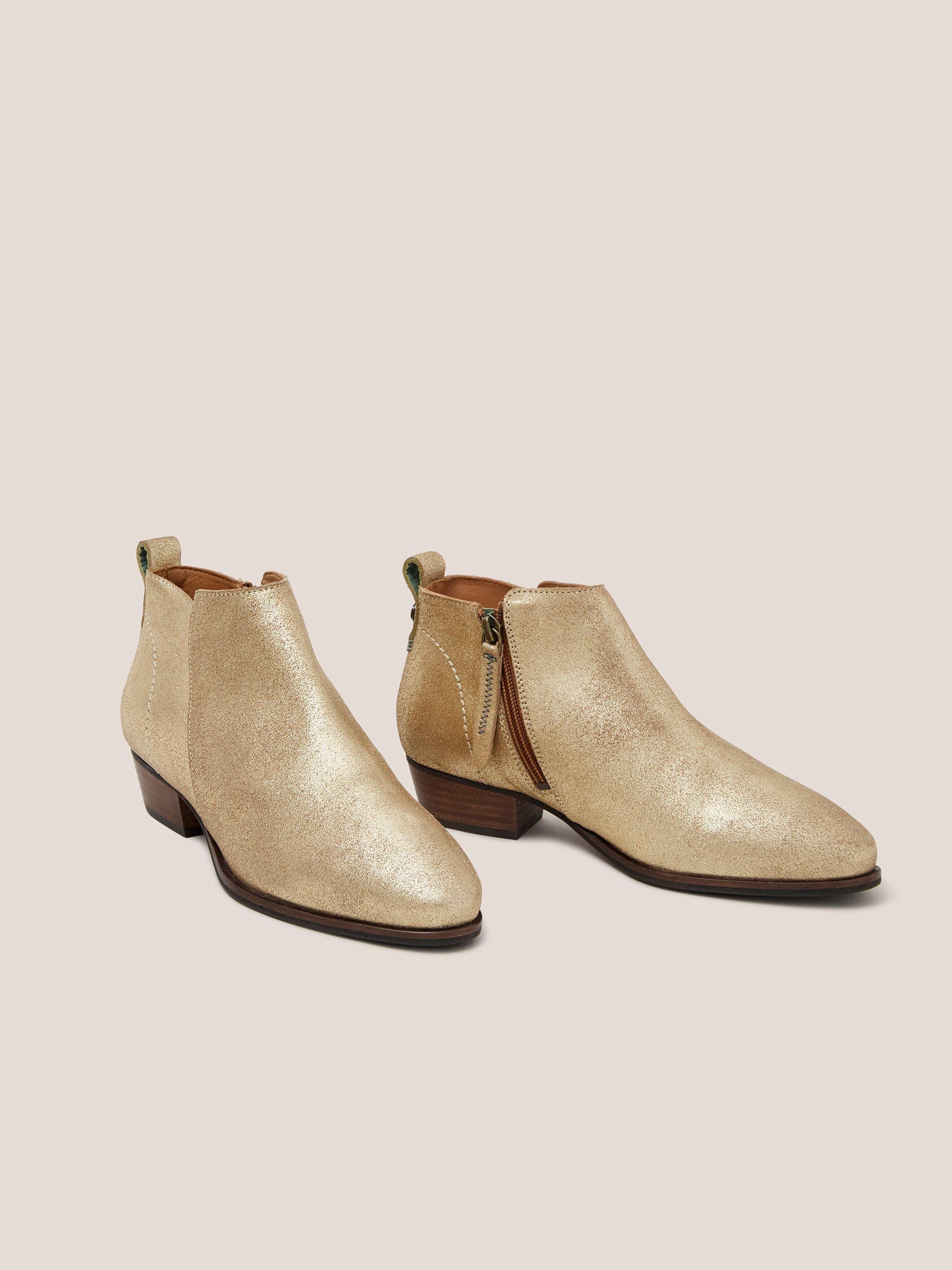 Leather Willow Ankle Boot in GLD TN MET - FLAT FRONT