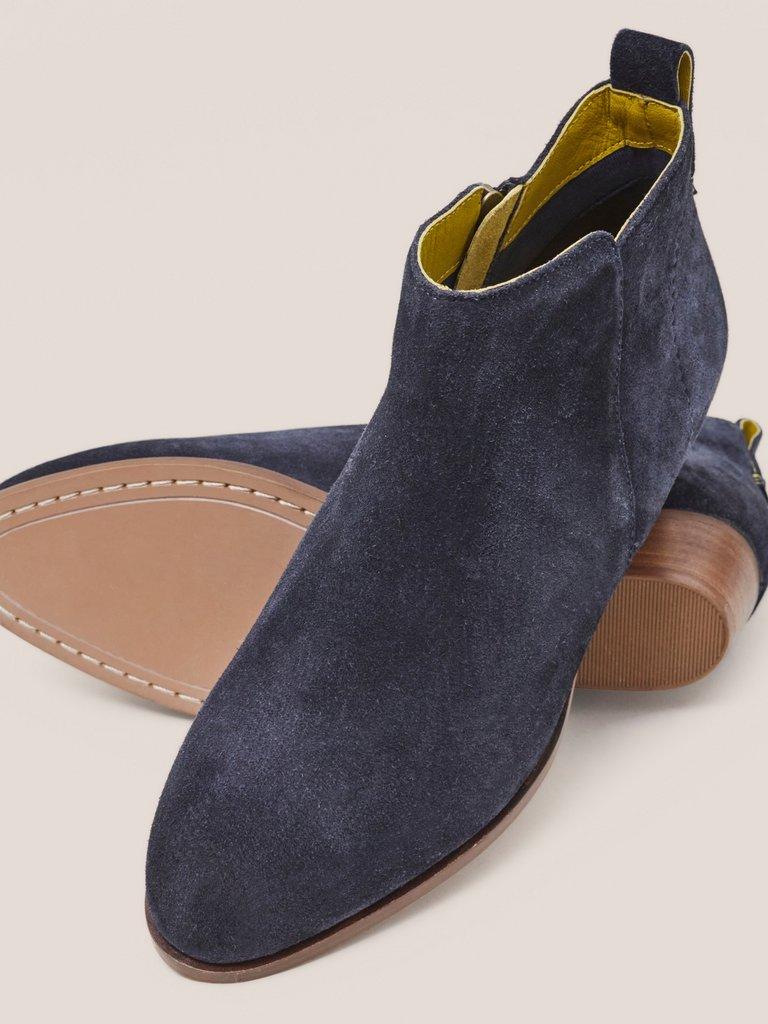 Suede Willow Ankle Boot in DARK NAVY - FLAT DETAIL