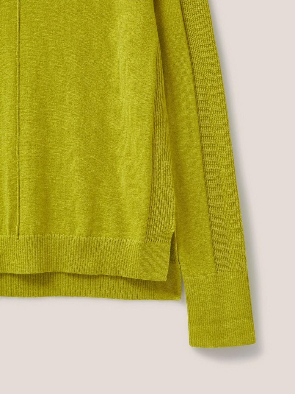 URBAN JUMPER in MID YELLOW - FLAT DETAIL