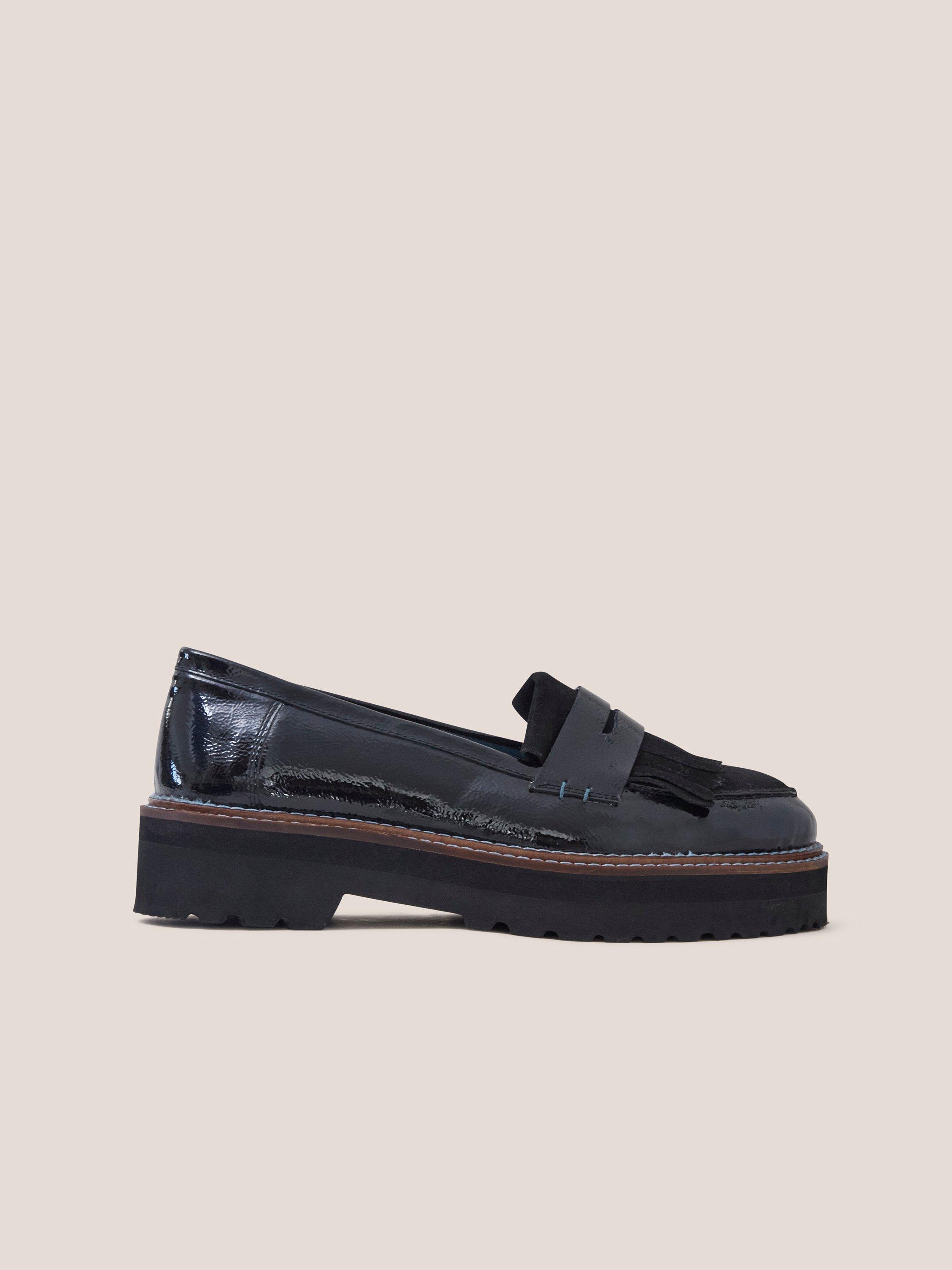 Elva Chunky Leather Loafer in PURE BLK - MODEL FRONT