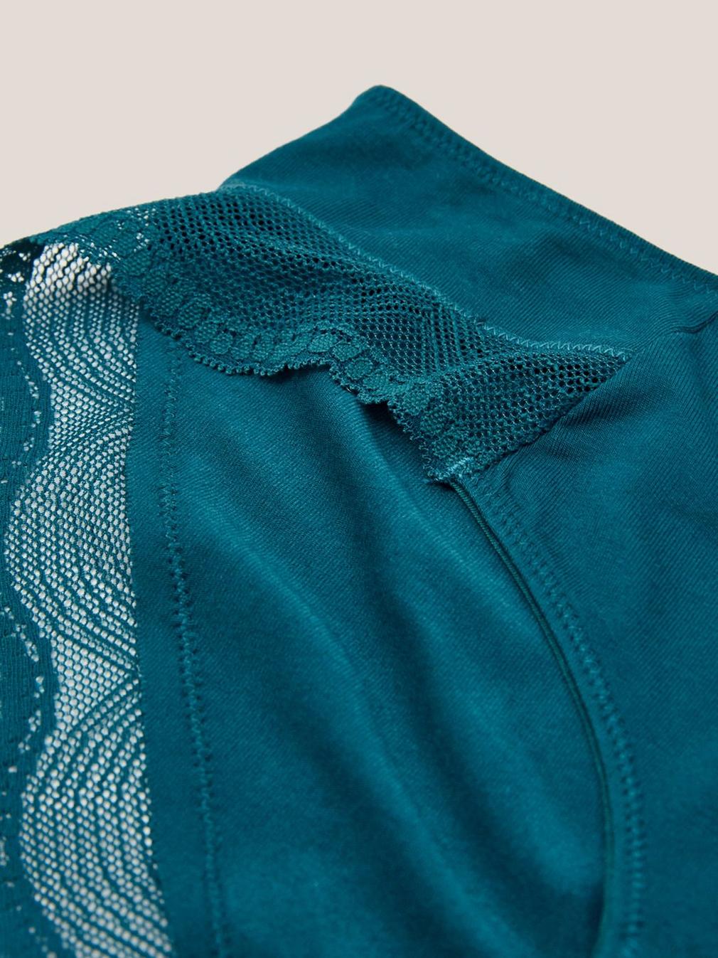 Shortie in MID TEAL - FLAT DETAIL