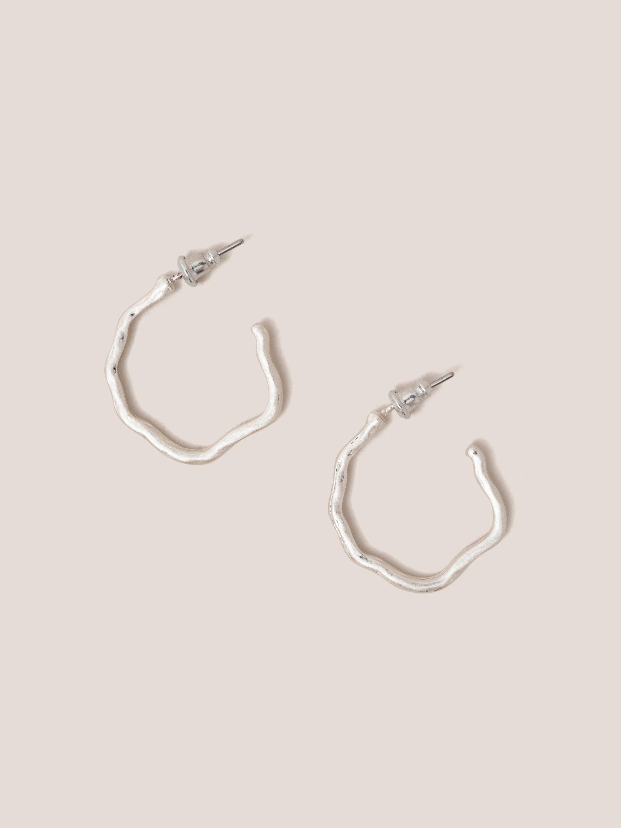 Abstract Hoop Earrings in SLV TN MET - FLAT FRONT