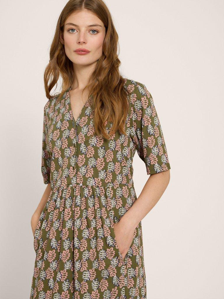 Naya Soft Jersey Dress in CHART PR - MODEL DETAIL