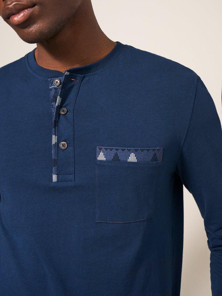 Moose Novelty PJ Top in NAVY PR - MODEL DETAIL