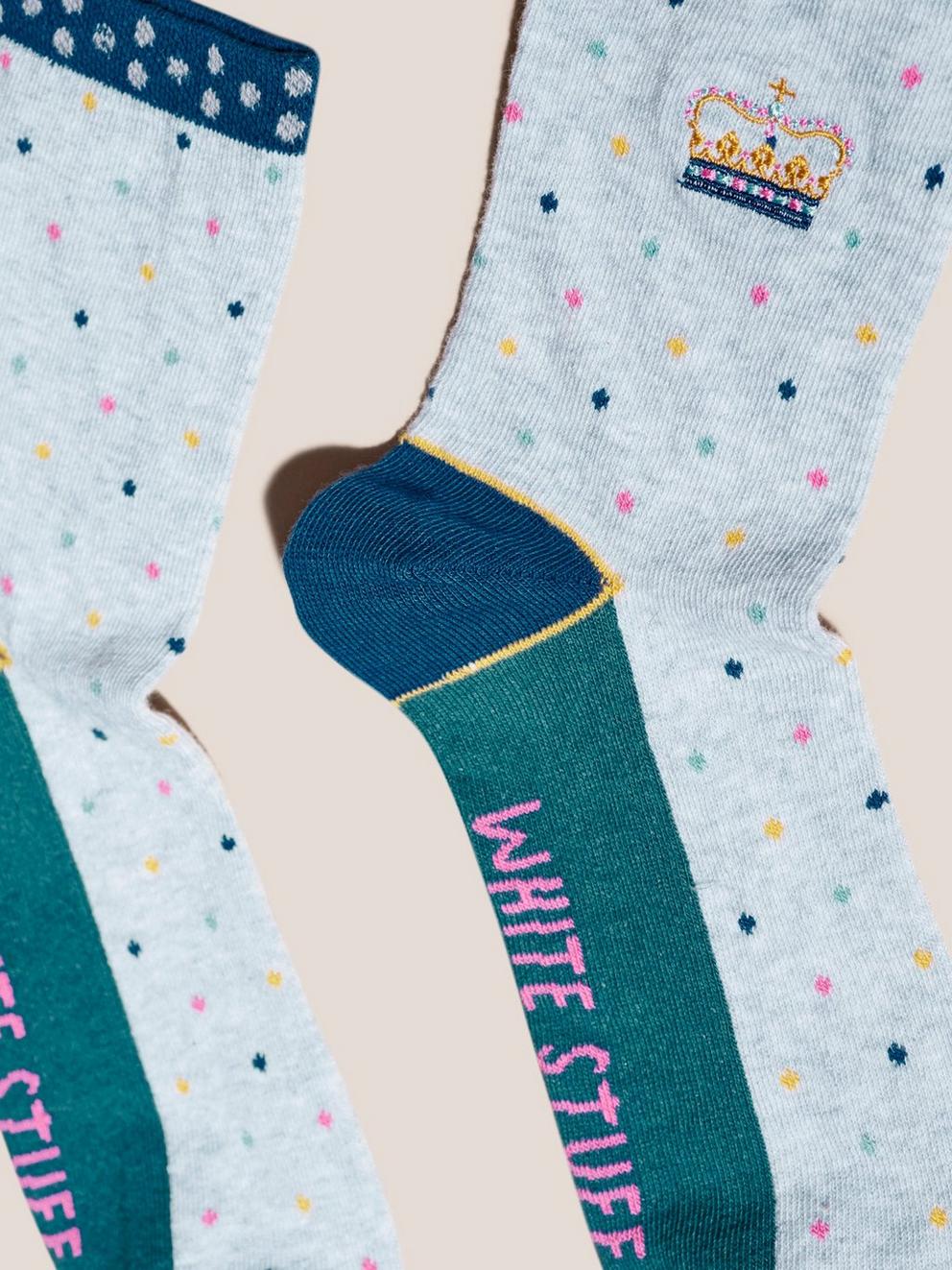 Embroidered Crown Ankle Socks in GREY MLT - FLAT DETAIL