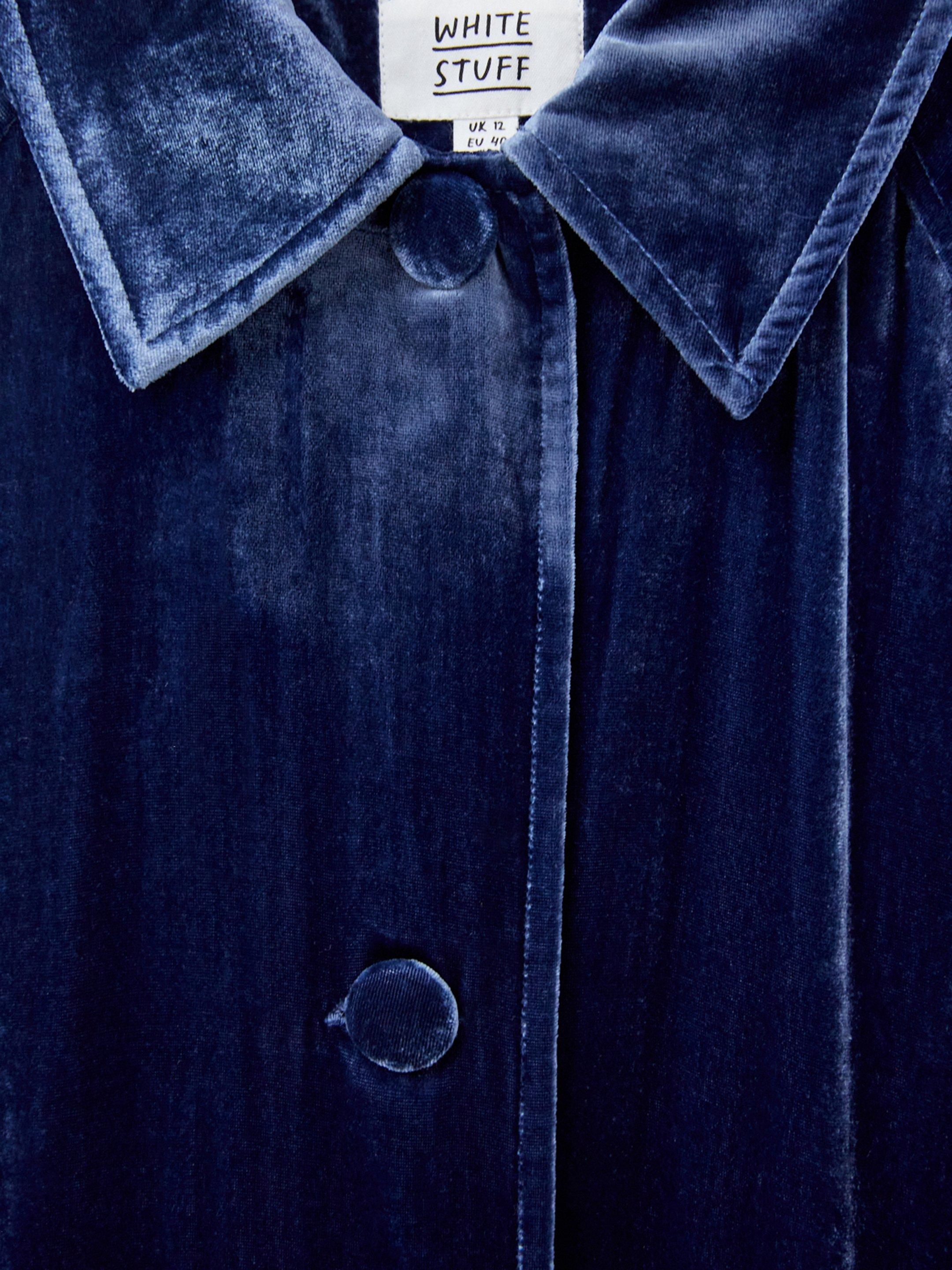Velvet Duster Smart Coat in DEEP BLUE - FLAT DETAIL