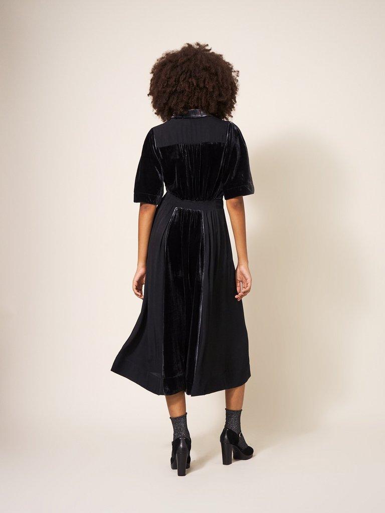 Willow Velvet Shirt Dress in PURE BLK - MODEL BACK