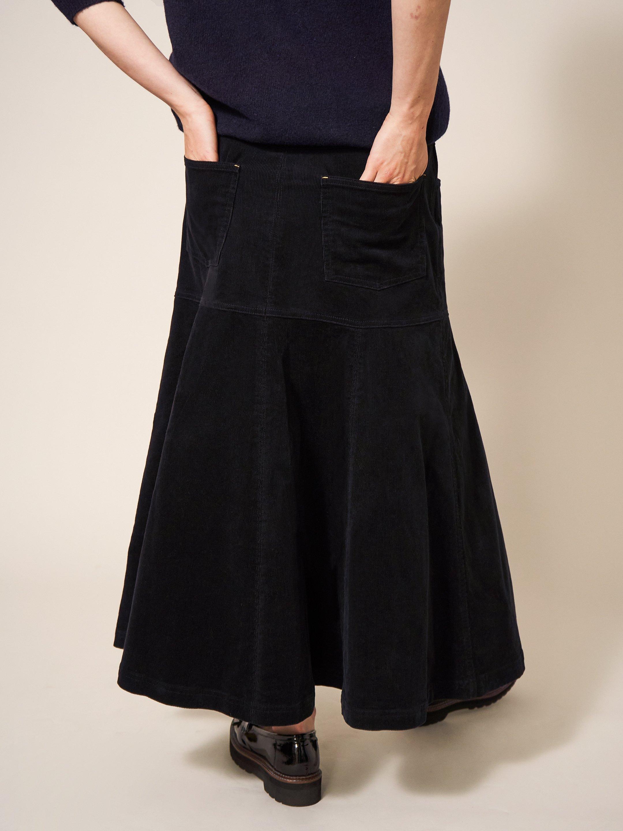 Quinn Organic Cord Skirt in PURE BLK - MODEL BACK