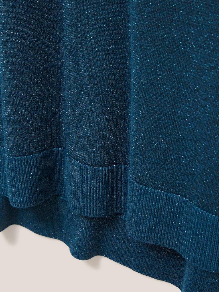 NIGHT SKY V NECK JUMPER in MID TEAL - FLAT DETAIL