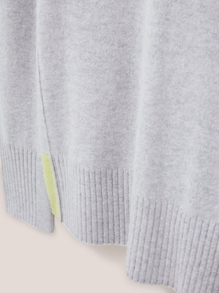 CORA CREW NECK CASHMERE JUMPER in MID GREY - FLAT DETAIL