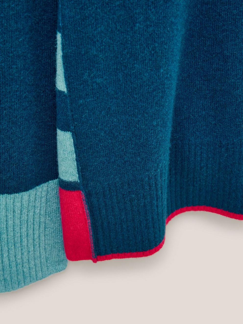 CORA CREW NECK CASHMERE JUMPER in NAVY MULTI - FLAT DETAIL