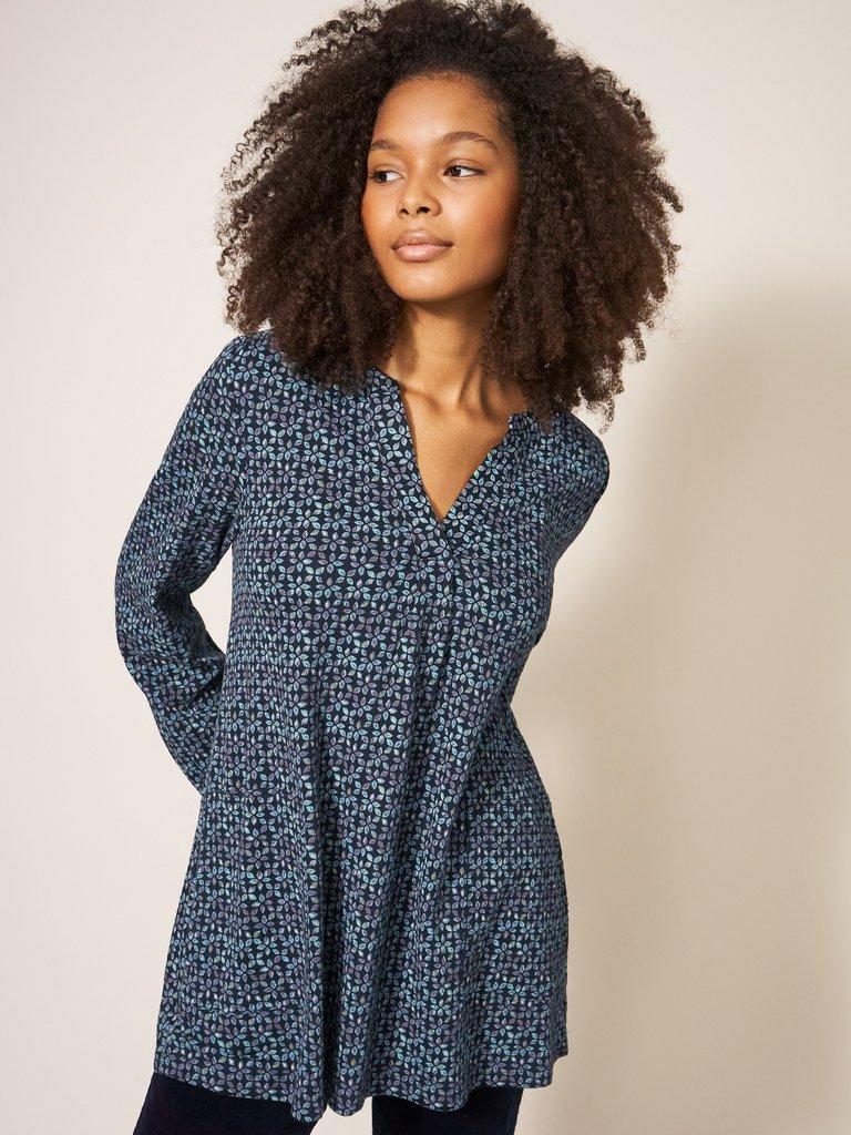 TIA TUNIC in TEAL PR - LIFESTYLE